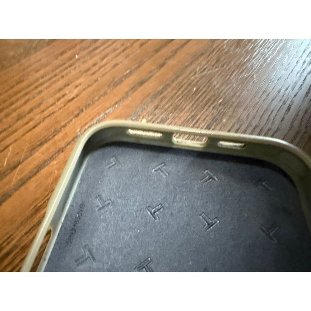 TUMI Aluminum iPhone 16 Pro Max Case - Picture 7 of 11